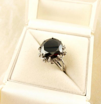 Handgefertigter Moissanit Ring mit Rohdiamanten Einzelstück Sterlingsilber Schmuck Verlobungsring