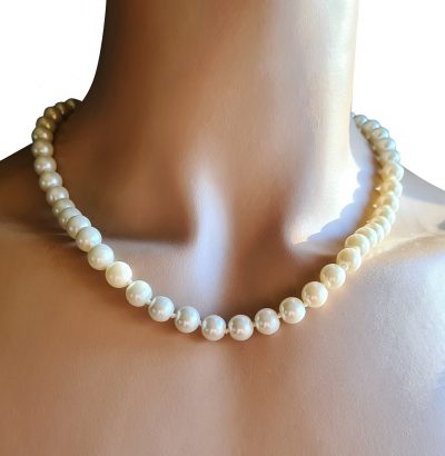 Perlenkette aus Kunstperlen Schmuck Modeschmuck